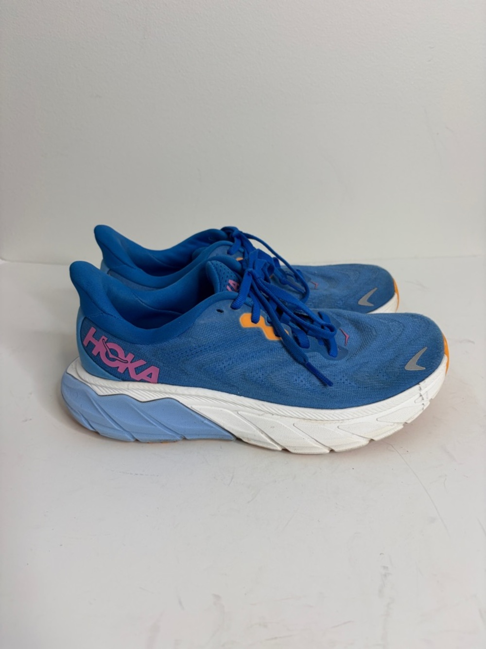 Hoka Arahi 6 Shoes Womens 6.5 B Blue Orange Running Lightweight Cushion